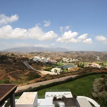 Apartment 103 - Luxurious 3 Bed Duplex Penthouse With Stunning Mountain Views